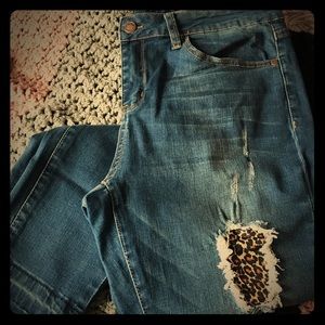 Leopard print distressed jeans